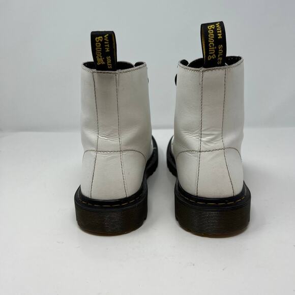 Dr Martens Boots Women's Size 8 Luana Airwalk AW004 Preppy Normcore 7 Eyelet - Picture 9 of 16